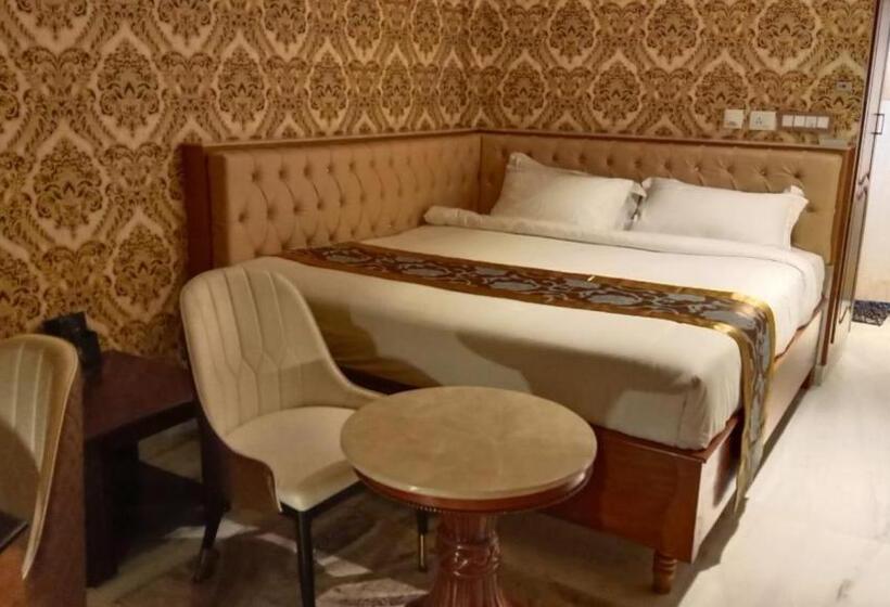 סוויטת ג'וניור, The Hotel Park