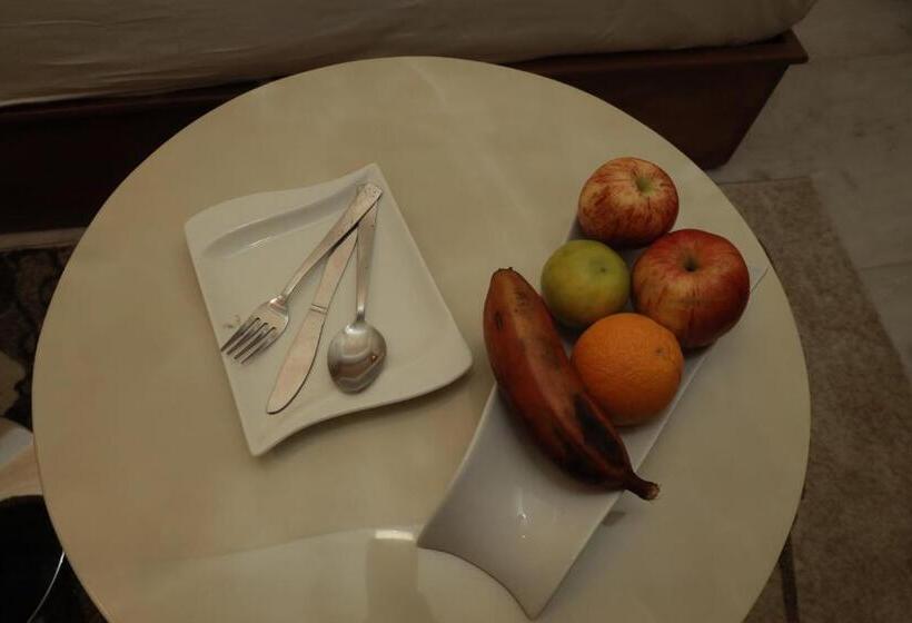 סוויטת ג'וניור, The Hotel Park