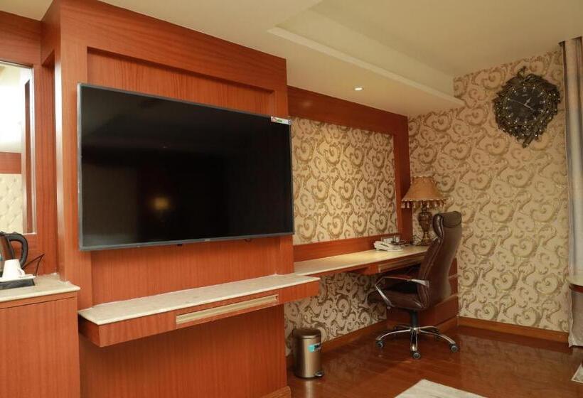 Студио Стандарт Кровать Кинг, The Hotel Park