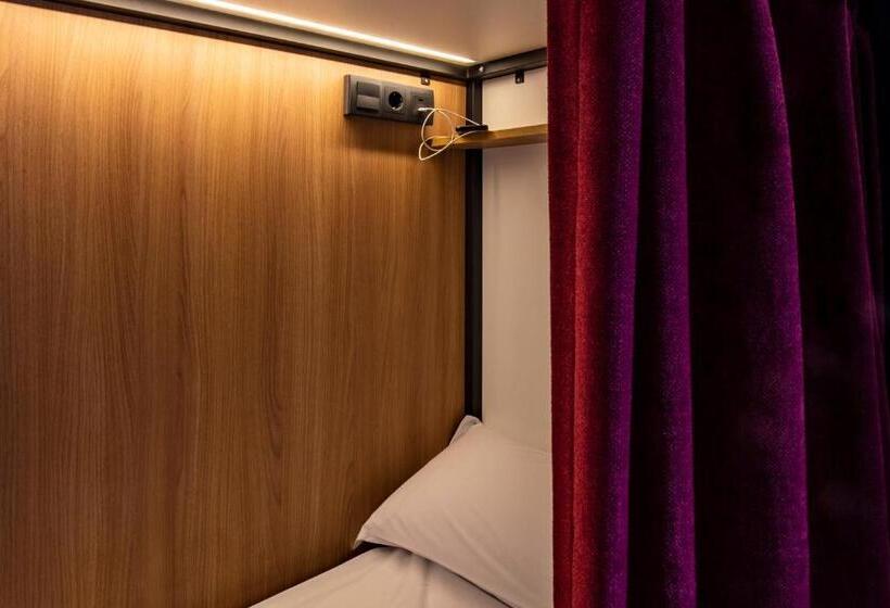 اتاق استاندارد, The Central House Madrid Lavapiés