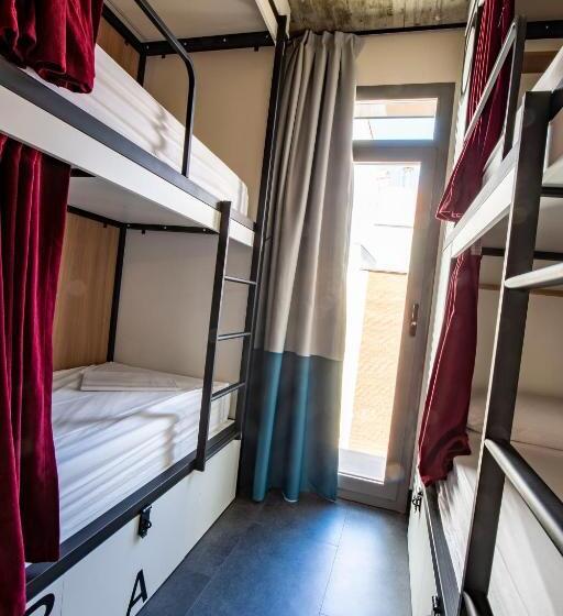 اتاق استاندارد, The Central House Madrid Lavapiés