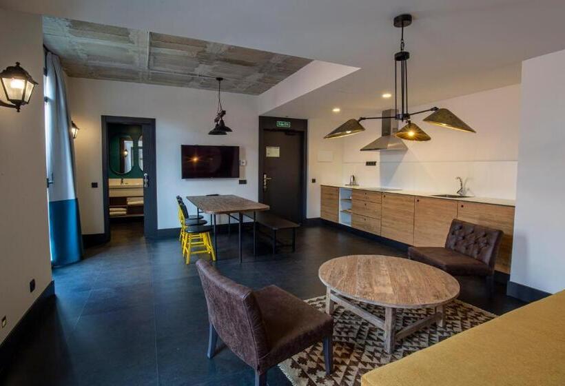 اتاق پنت هاوس, The Central House Madrid Lavapiés