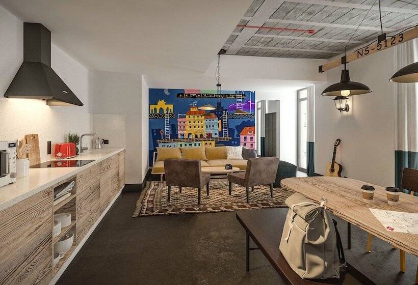 اتاق پنت هاوس, The Central House Madrid Lavapiés