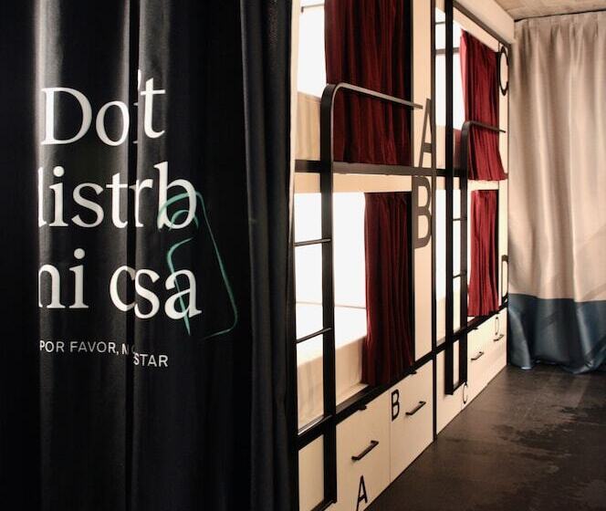اتاق پرمیوم, The Central House Madrid Lavapiés