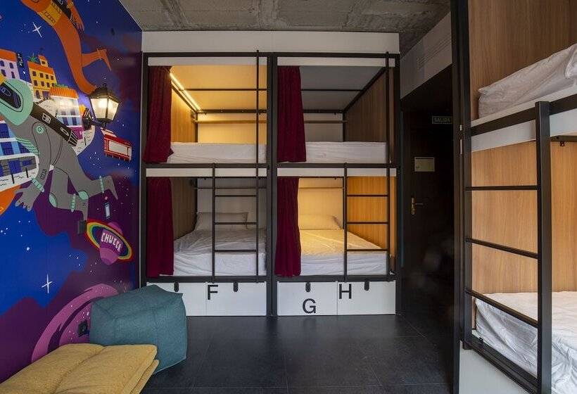 تختخواب در اتاق مشترک, The Central House Madrid Lavapiés