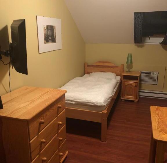 スタンダードルーム, Crowsnest Vineyards Guesthouse