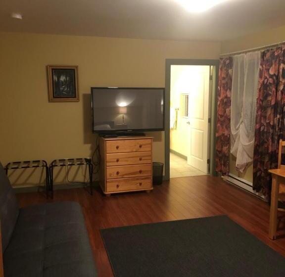 Номер Стандарт, Crowsnest Vineyards Guesthouse
