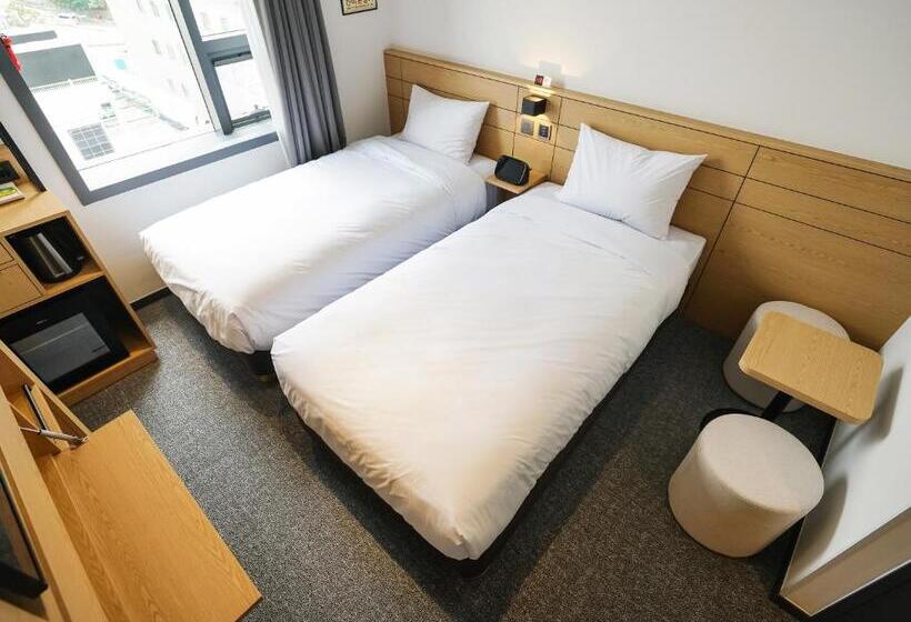 חדר סטנדרט נוף להרים, Henn Na Hotel Seoul Myeongdong