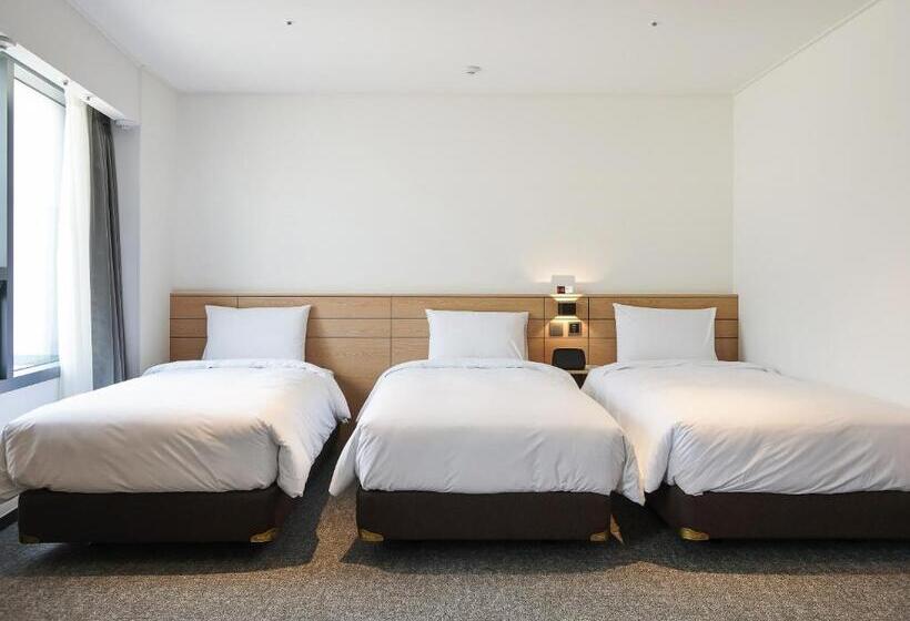סוויטה, Henn Na Hotel Seoul Myeongdong