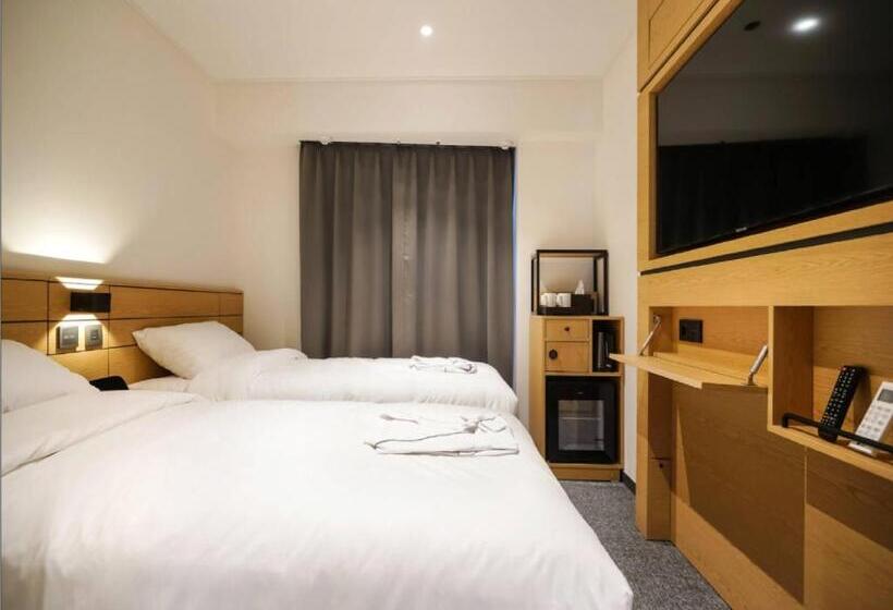 חדר סטנדרט נוף להרים, Henn Na Hotel Seoul Myeongdong