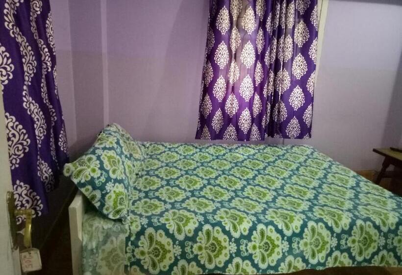 スタンダードシングルルーム, Kameng