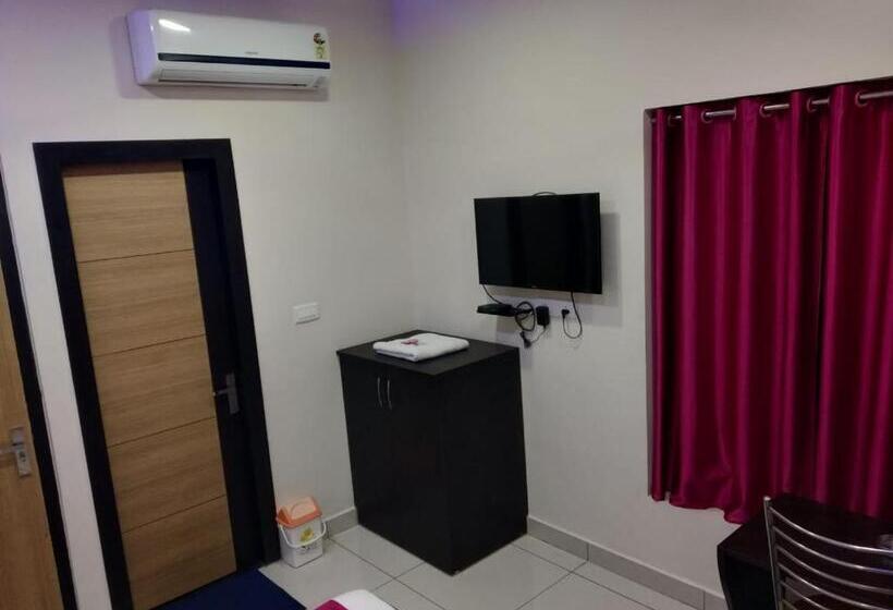 غرفة ديلوكس, Reyansh