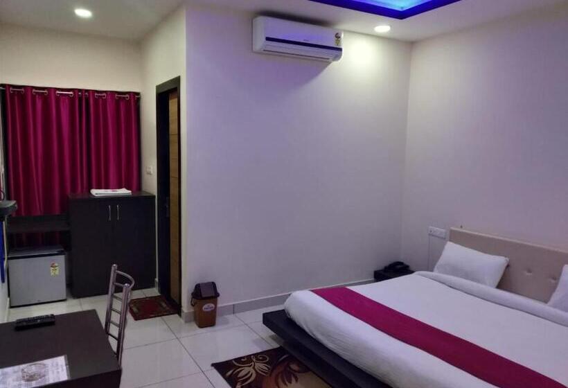 غرفة سوبيريور, Reyansh