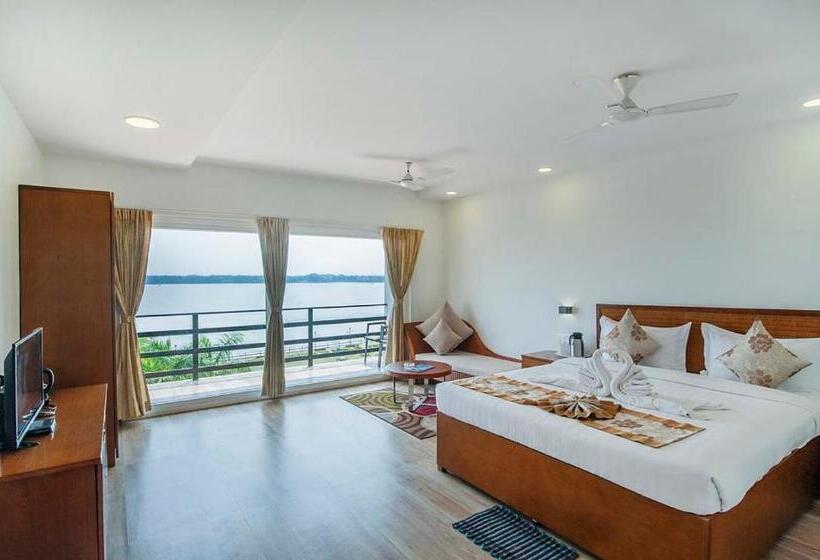 수피리어 룸, Sonar Bangla Kolaghat