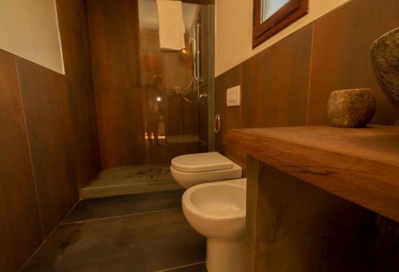 غرفة قياسية رباعية مطلة على الحديقة, Riva Del Sol Beach Resort