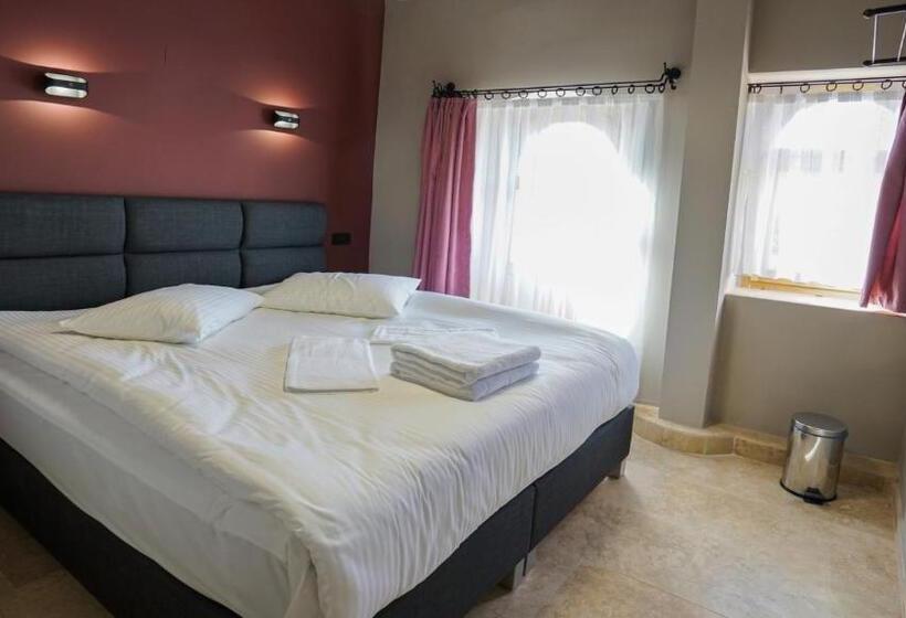 バルコニー付きスタンダードルーム, Adventure Inn Cappadocia