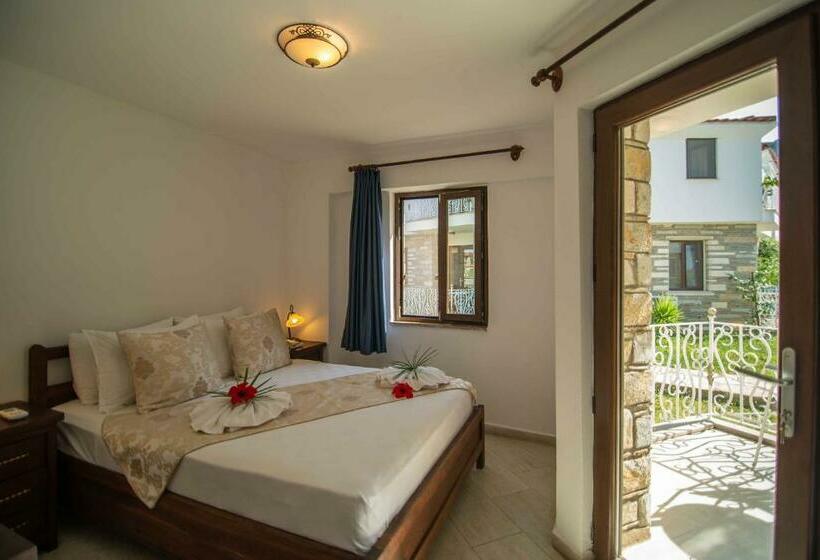 スタンダードルーム, Turay