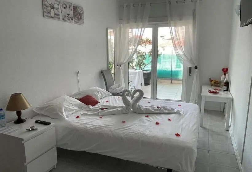 اتاق استاندارد با سرویس بهداشتی مشترک, Stella Di Mare   Alojamento Local