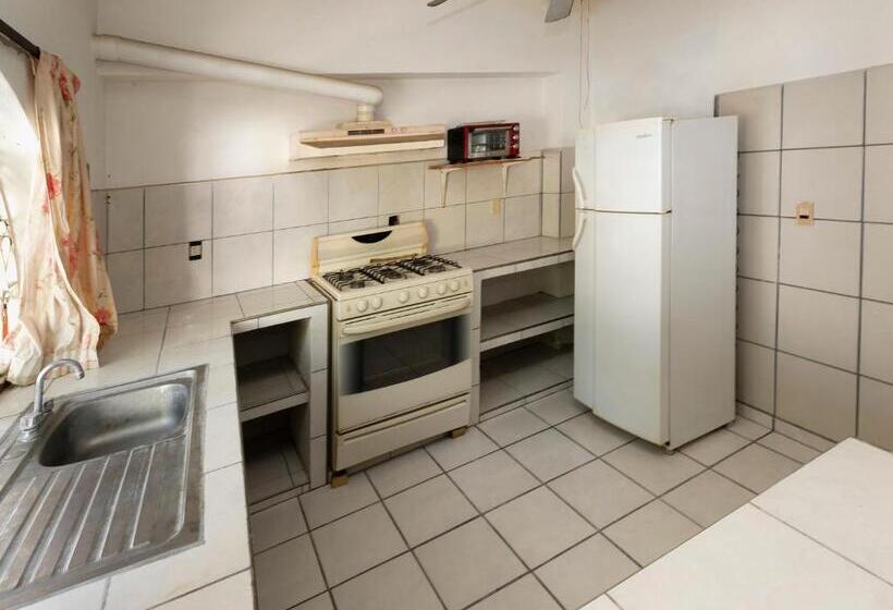 家庭间, Posada Agua Escondida