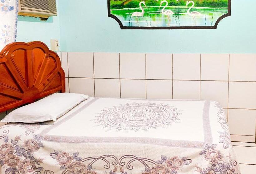 标准单人间, Posada Agua Escondida