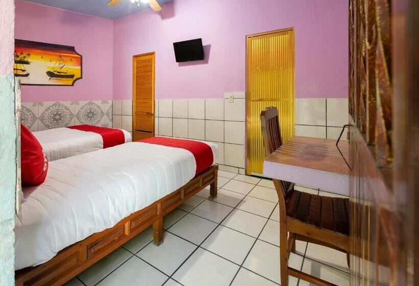 标准三人间, Posada Agua Escondida