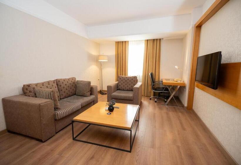 Полулюкс, Anemon Grand Denizli Otel