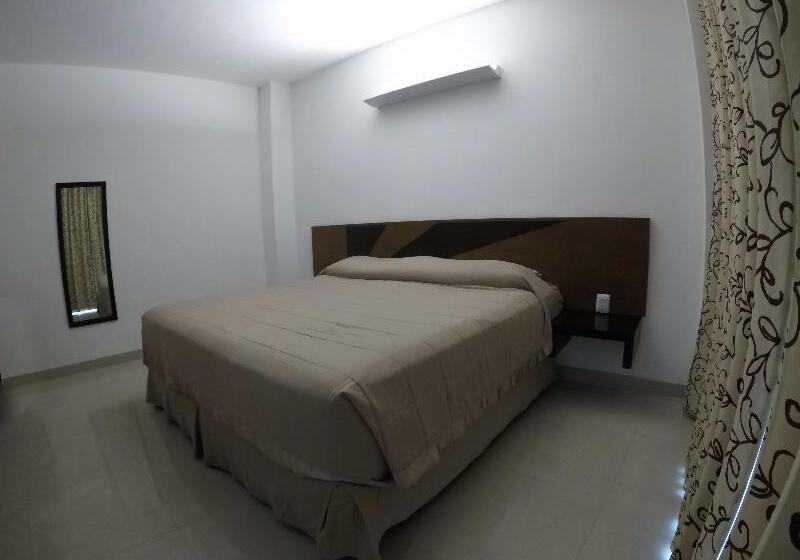 带大床的豪华间, Bahia Chac Chi