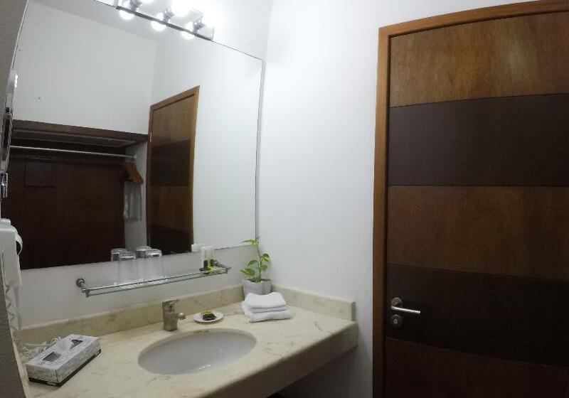 带大床的豪华间, Bahia Chac Chi