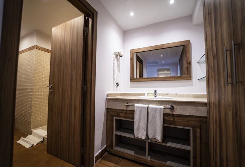 수피리어 룸 풀장 전망, Be Live Collection Saidia