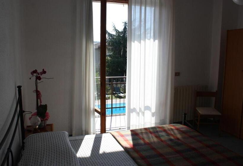 חדר סטנדרט, Belvedere