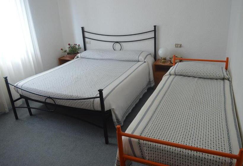 חדר דלוקס, Belvedere