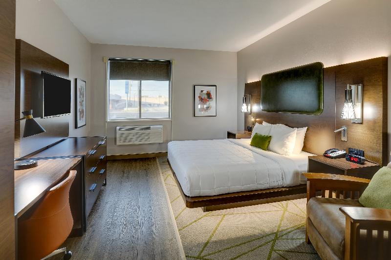 جناح سرير كينج, Best Western Plus Riata