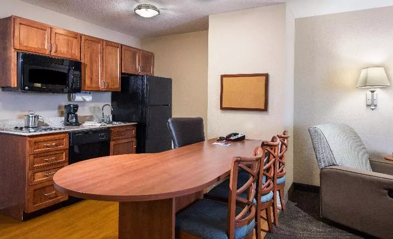 キングサイズベッドのスイートルーム, Candlewood Suites Macon By Ihg