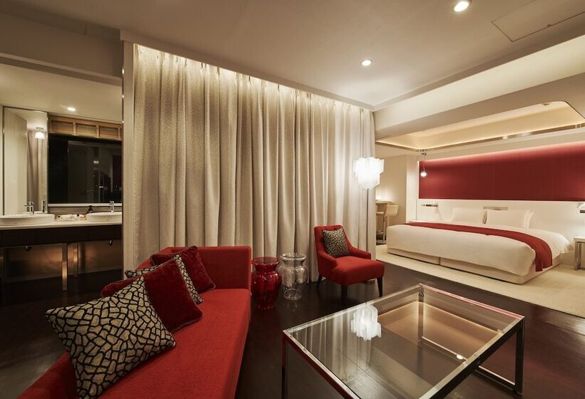 Президентский Люкс, Cross Hotel Sapporo