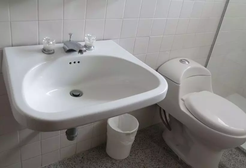 スタンダードルーム, Del Oeste B&b