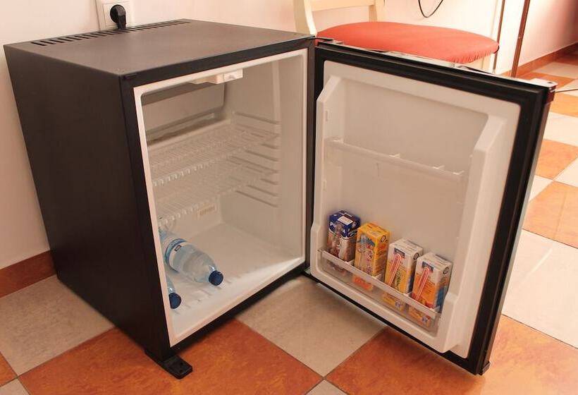 اتاق استاندارد یک نفره, Don Paula