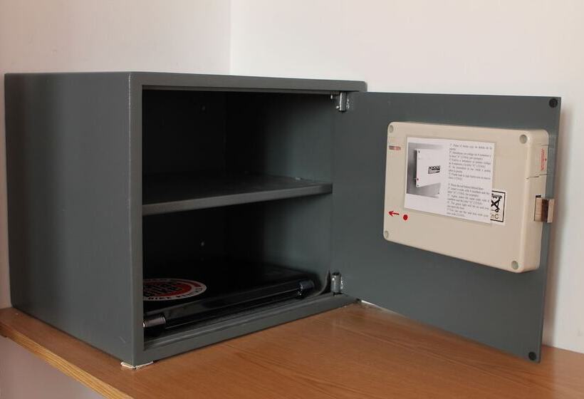 اتاق استاندارد, Don Paula