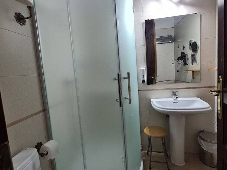 اتاق استاندارد, Don Paula