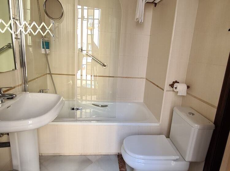 اتاق استاندارد, Don Paula