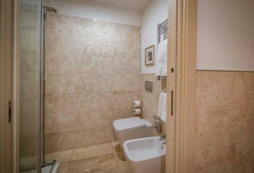 سوئیت با بالکن, Delta Hotels By Marriott Olbia Sardinia