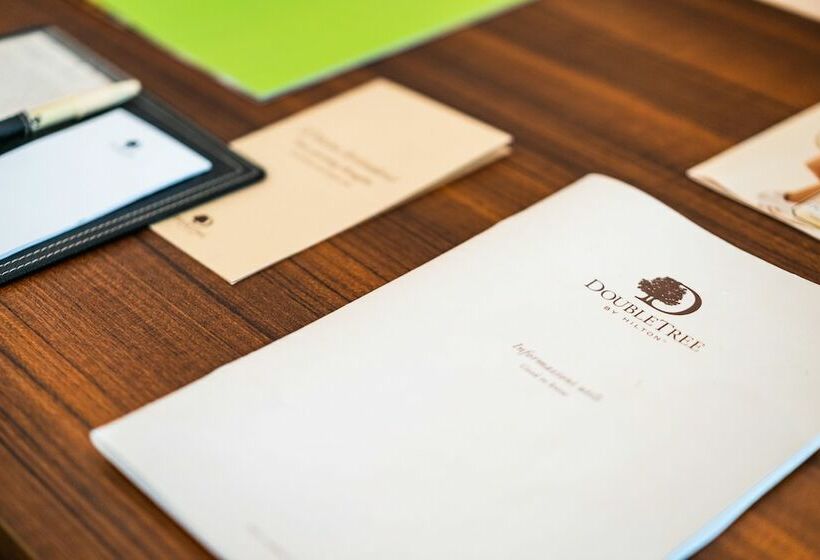 バルコニー付きデラックスルーム, Delta Hotels By Marriott Olbia Sardinia