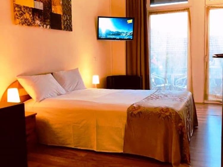 Номер Стандарт, Harder Minerva