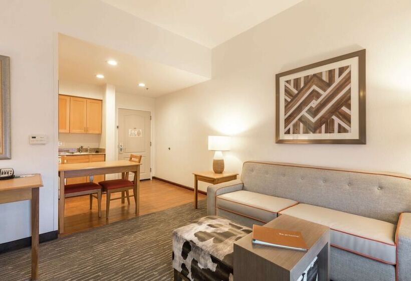 스위트, Homewood Suites By Hilton Greenville