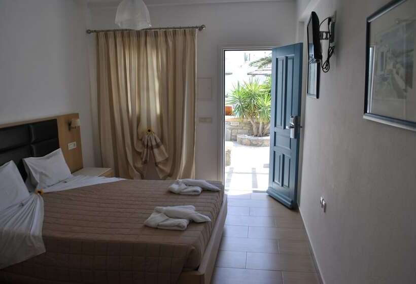 חדר אקונומי, Petinaros