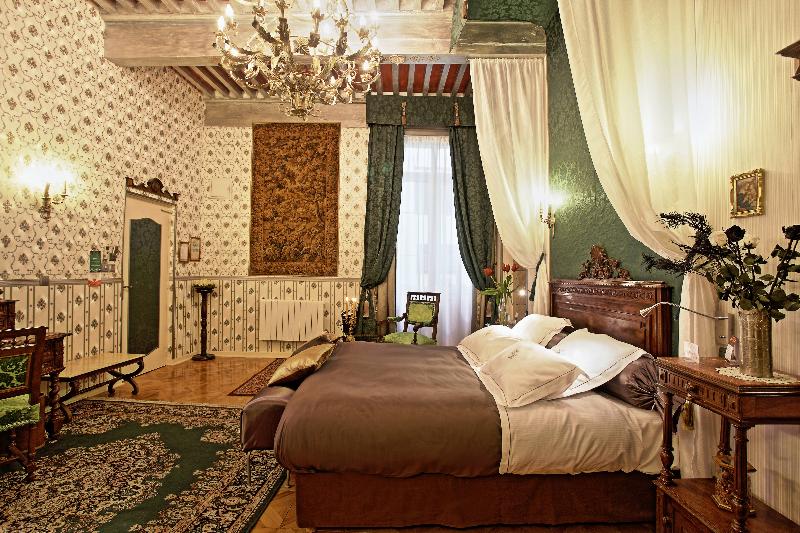 Люкс Повышенной Комфортности, Hôtel Renaissance
