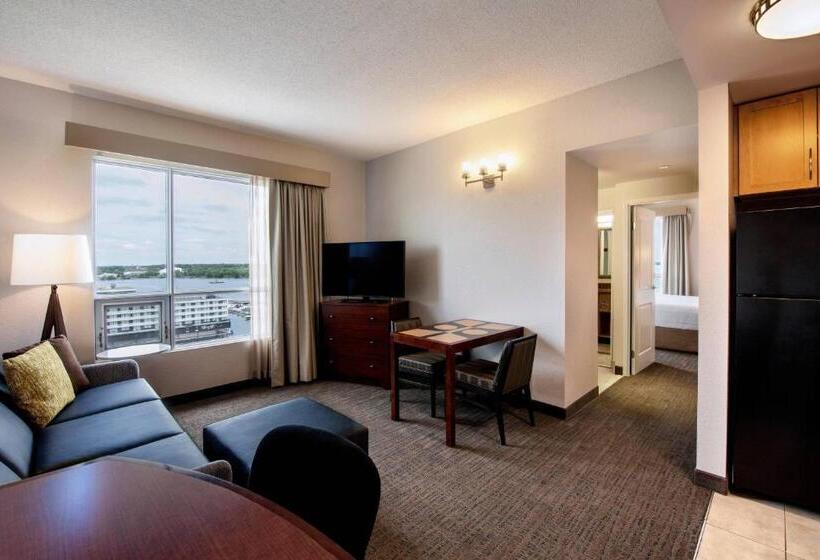 جناح, Residence Inn By Marriott Kingston Water's Edge
