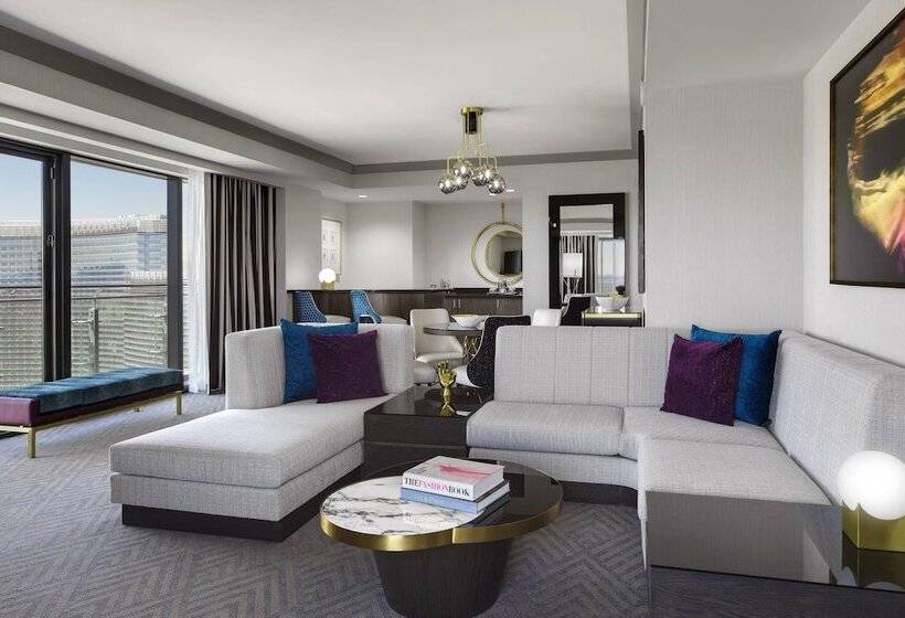 סוויטה עם נוף, The Cosmopolitan Of Las Vegas