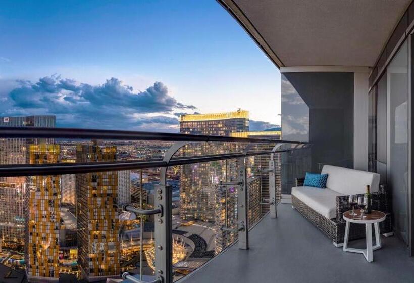 סוויטה עם טרסה, The Cosmopolitan Of Las Vegas