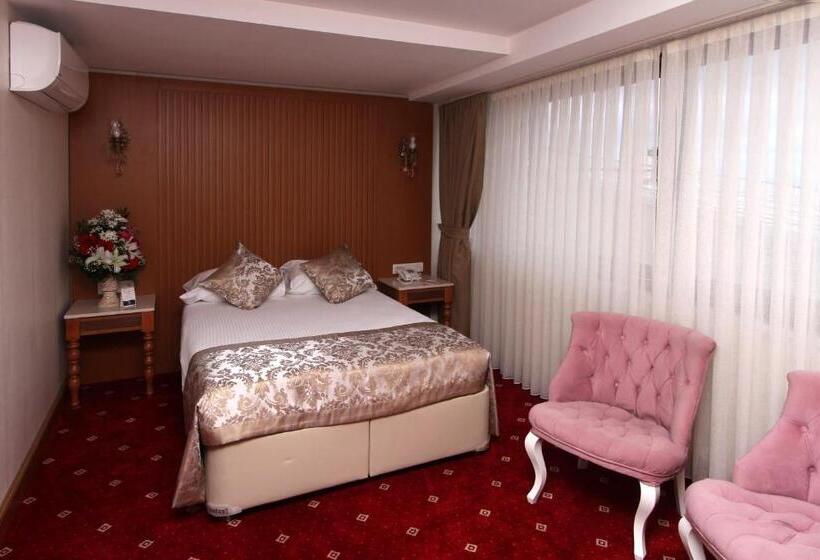 デラックススイート, Tilia