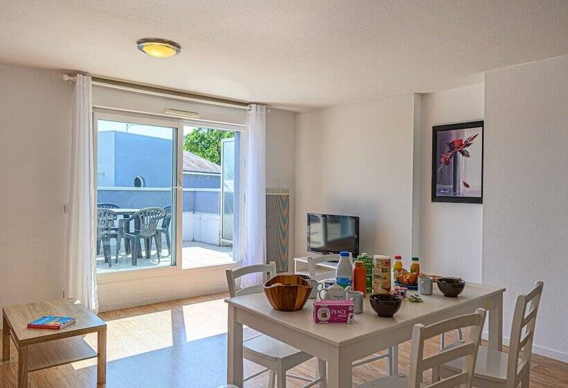 带阳台两卧公寓, Vacancéole   Ker Goh Lenn   Vannes / Morbihan